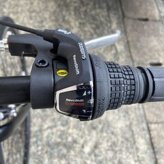 美品★人気　クロスバイク　700 x 28C　シマノ6段ギア　マットブラック