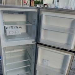 2018年式 227L Hisense 冷凍冷蔵庫 HR-B2301 高年式】2018年式 227L Hisense 冷凍冷蔵庫 HR-B2301 ハイセンス HR