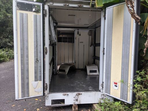 2とん車クラスの冷凍箱7万円売り2012年製
