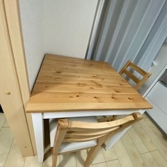 【商談中】IKEAダイニングテーブル、椅子二脚(LERHAMN)