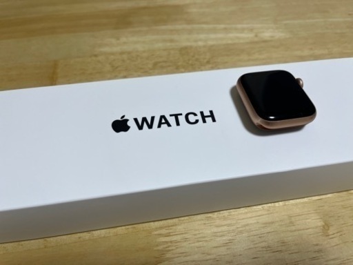 Apple Watch Series 4 GPS 40mm ゴールドアルミニウム