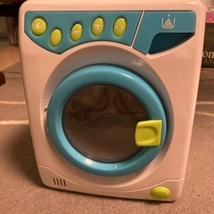 【受け渡し者決定】ドラム式洗濯機のおもちゃ