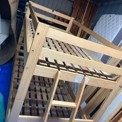 綺麗な二段ベッド　フレームのみ