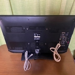 シャープ　AQUOS 32V型液晶テレビ　中古