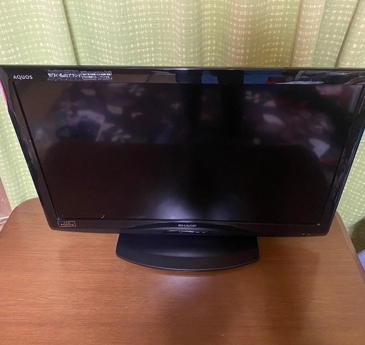 シャープ　AQUOS 32V型液晶テレビ　中古