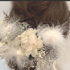 ヘッドドレス　髪飾り　羽　フェザー　結婚式