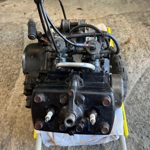 希少！ヤマハRZ350 4LO 中古 エンジン キャブ付き 売約済み】RZ250/350