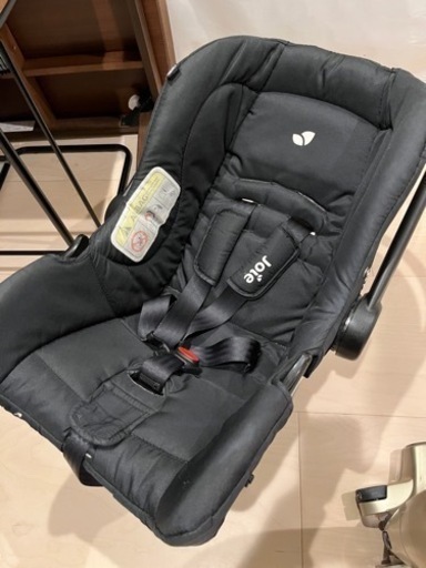 カトージ　joie チャイルドシートとベース　ベビーシート　トラベルシステム
