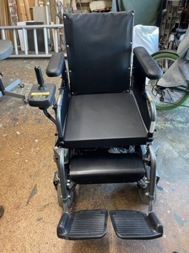 【価格相談】スズキ 電動車いす 中古品 MC3000 手動可 17年製 SUZUKI【小倉南朽網】
