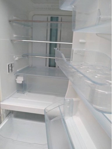 TOSHIBA  ノンフロン冷凍冷蔵庫（2011年製）