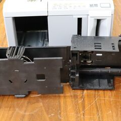 【ヤ取】≪J1091ジ≫通電OK GLORY/グローリー 自動釣銭機 RT-200/RAD-200 硬貨/紙幣 店舗用 レジ/会計 レジ釣銭機 ドロワー付き/鍵付き 現状品 