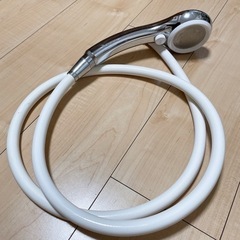 節水シャワーヘッド　SANEI 