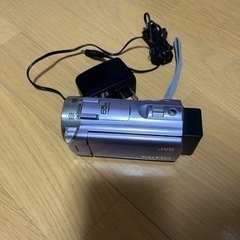 JVC ビクター Everio  ビデオカメラ GZ-E765-V