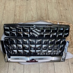 新品SUZUKIスペーシアカスタム純正グリル