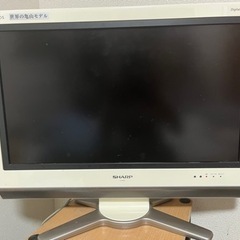 取引中　SHARP AQUOS テレビ　26型