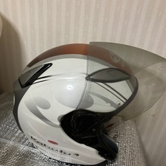 バイクヘルメット　L