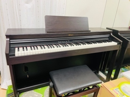 ローランド電子ピアノRP701 DR