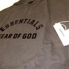 FEAR OF GOD  ESSENTIALS  今夏新作!! LA限定パーカー 新品