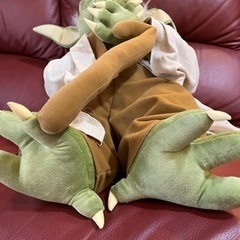 リアルサイズヨーダ 等身大ぬいぐるみ 世界1000体限定生産