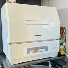 パナソニック  卓上型食器洗い乾燥機 NP-TCM2