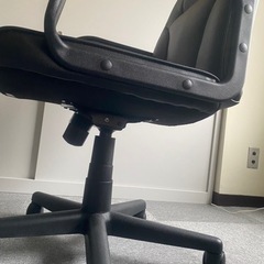 会議テーブル 幅2100×奥行900×高さ700mm + レザーチェア ディレット ロータイプ オフィスチェア 肘付き【5脚セット】