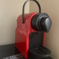 Nespresso コーヒーマシン