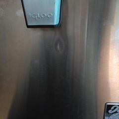 イグルー　クーラーボックス51L  used