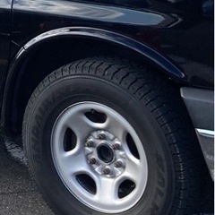 シボレーエクスプレス スタッドレス 245/70R16 4本 ナット付き