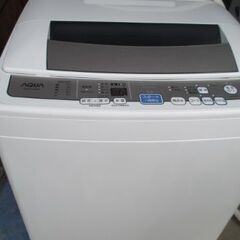 ＡＱＵＡ 全自動洗濯機　7㎏　2015年製　AQW-P70D（W...