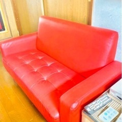 赤い本革風のソファー🟥Red Sofa  ⭐️引越し屋さん選手権❗️