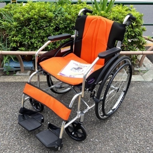 ✨期間限定・特別価格✨美品！ KADOKURA カドクラ 車いす 折り畳み 自走介助兼用 介護 取説有