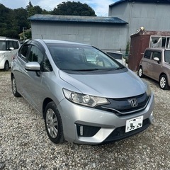 H25 ホンダフィット　35,350KM  車検6年／10月