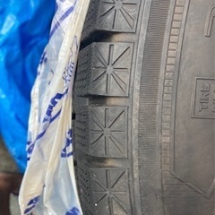 レクサス　スタッドレスタイヤ4本セット（ホイール付き）　235/60R18