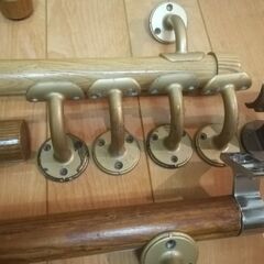 取り引き中　木製手すり