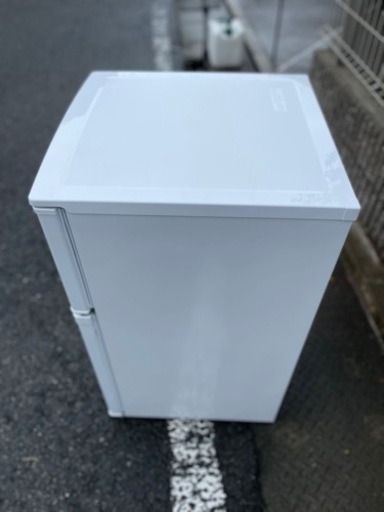 配送可【2022年製】IRIS OHYAMA ノンフロン冷凍冷蔵庫 IRSD-9B-W