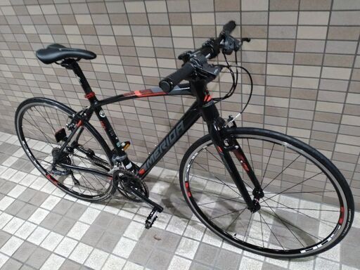 今週末限定2,000円引き試乗美車✨軽量アルミフレーム高級クロスバイク　16段変速　メリダ クロスウェイ150