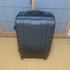 23日土曜日限定　サムソナイト　スーツケース　used  