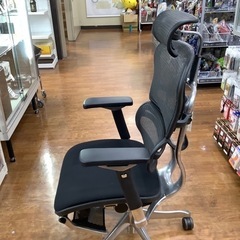 ハイバックチェアー Ergohuman