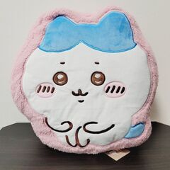 【新品タグ付き】ちいかわ もこもこダイカットクッション ハチワレ