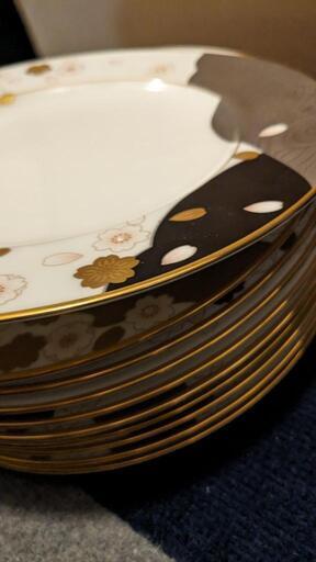 ノリタケ　あやみなも オーバルプレート 大皿 さくら 紅葉 あやめ 梅 ノリタケ あやみなも プレート10枚セット【決まりました】 新品