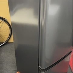 ★中古格安！2021年製 三菱ノンフロン冷凍冷蔵庫 MR-P15F-H 146L