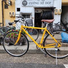 💯💯　クロスバイク　ＷＥＥＤＥＮＤ　ＢＩＫＥ　700x28c  7変速　フレーム　アルミ　黄色　配達可能