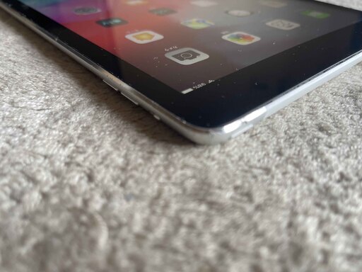 ipad Air Wi-Fi+Cell 16GB silverバッテリー100％ iPad air 2
