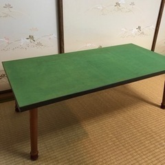 裁縫用のテーブル(座卓)