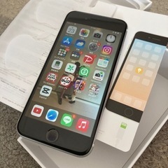 ★超美品　iPhone SE 第2世代(SE2) 128GB ホ...