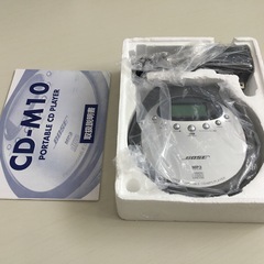 極美品　新品級　再生○ BOSE CD-M10 ポータブルCDプレーヤー Bose ポータブルCDプレイヤー CD-M10 MP3対応の通販 by 日向