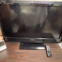 2011年製 TOSHIBAテレビ 32型