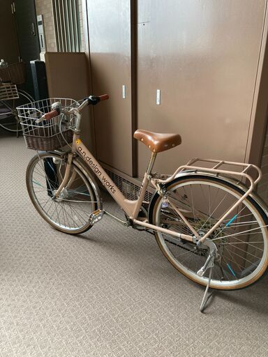 ジュニア用自転車　a.n.design works　6段変速　ベージュ色
