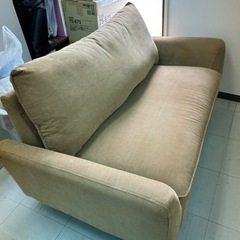 2人掛けソファ2台、テーブル、テレビ台