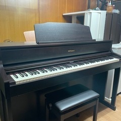 配送可能、中古美品Roland 電子ピアノ　2016年製HP60...